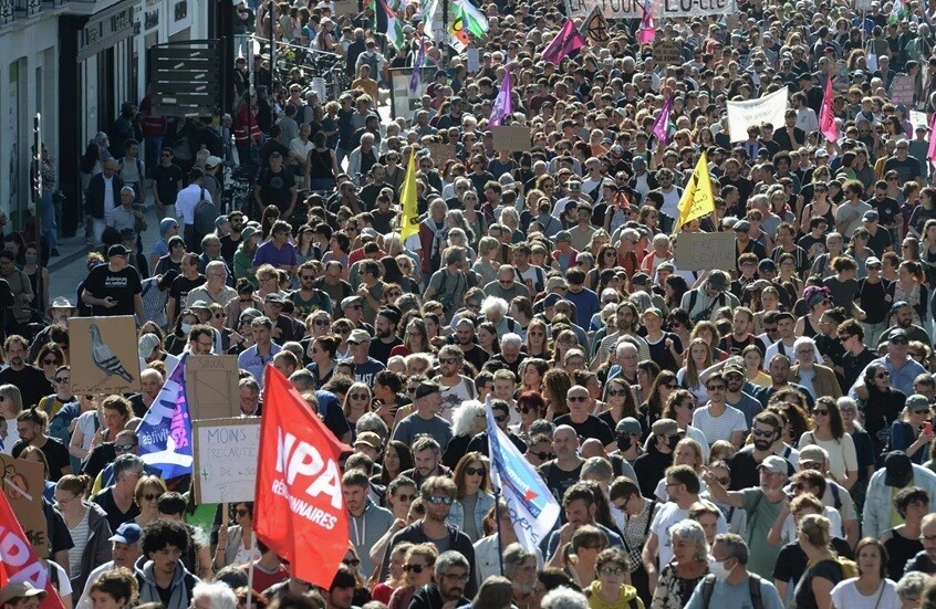 سفير روسيا لدى باريس: لا علاقة لموسكو بالاحتجاجات في فرنسا