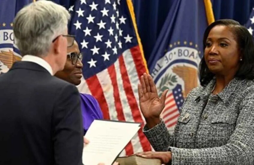 ترامب يطلب من المحكمة العليا عزل ليزا كوك من الفيدرالي فورا