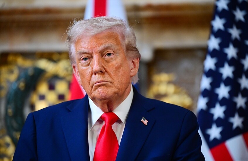 ترامب يشن هجوما عنيفا على النائبة إلهان عمر ويدعو لعزلها بسرعة