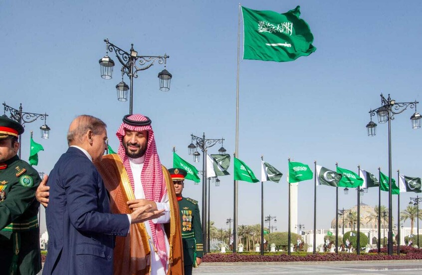 هل تشكل مصر والسعودية مع باكستان وتركيا تحالفا تحت غطاء نووي؟