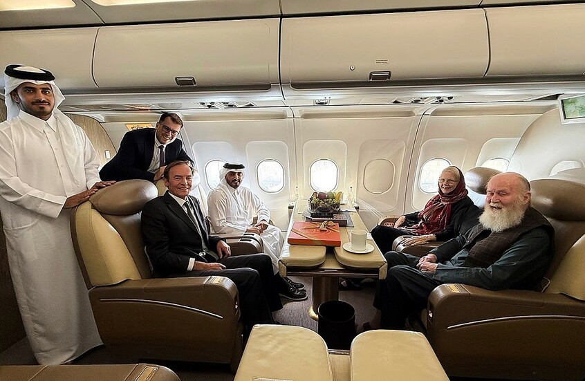 "طالبان" تطلق سراح زوجين بريطانيين مسنّين وستارمر يشيد بجهود أمير قطر