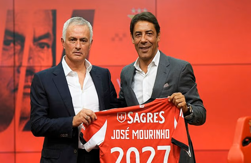 بند سري في عقد مورينيو مع بنفيكا.. ماذا يخفيه الاتفاق بين "ذا سبيشال ون" والنادي البرتغالي؟