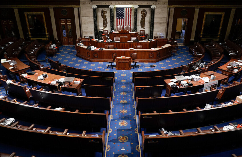 الشيوخ الأمريكي يرفض "التمويل الديمقراطي البديل" مع اقتراب الإغلاق الحكومي