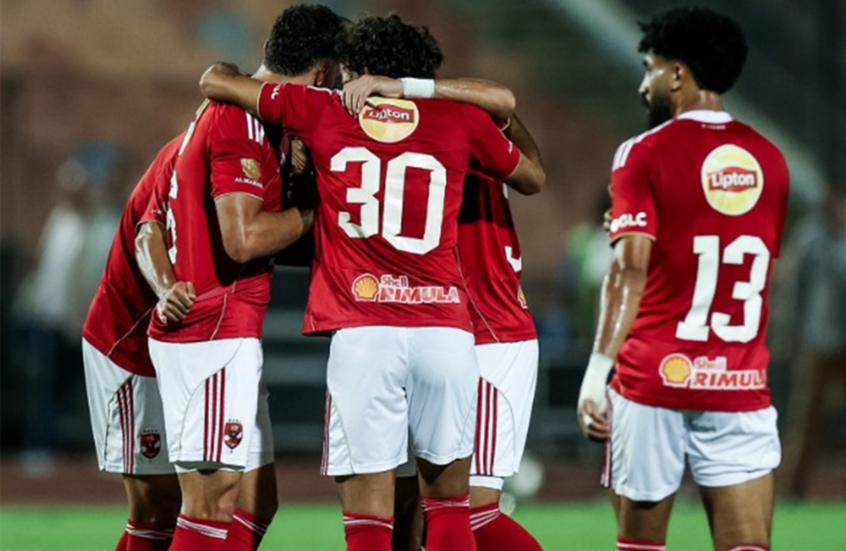 "تريزيغيه" يعيد الأهلي إلى درب الانتصارات في الدوري المصري (فيديو)