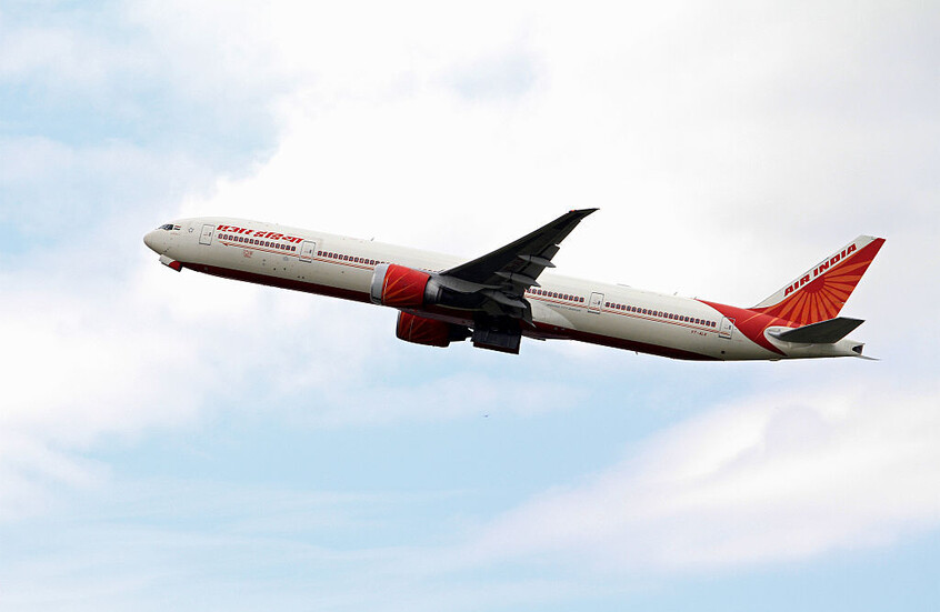 باكستان تمدد إغلاق مجالها الجوي أمام الطائرات الهندية