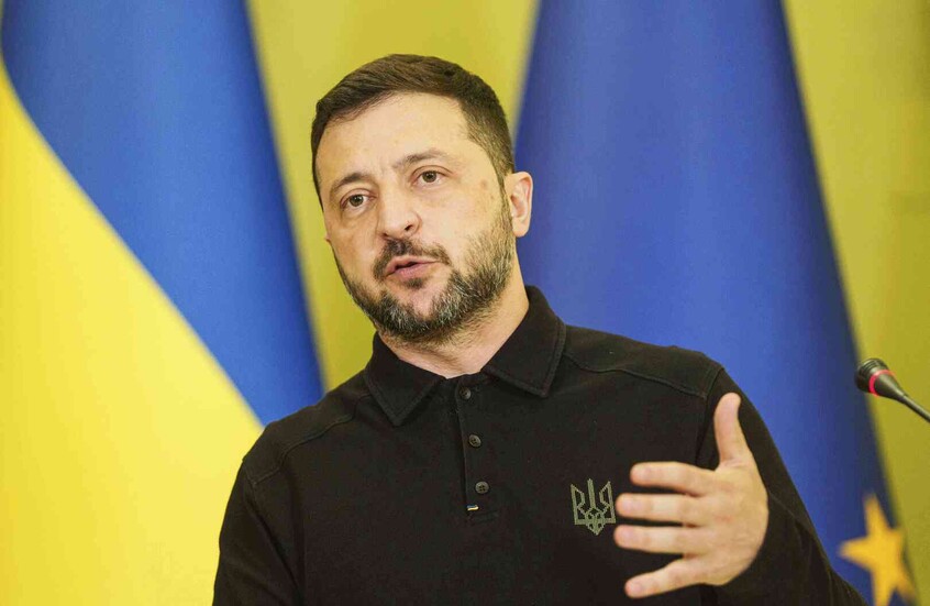 زيلينسكي يحث واشنطن والأوروبيين على تشديد العقوبات ضد روسيا