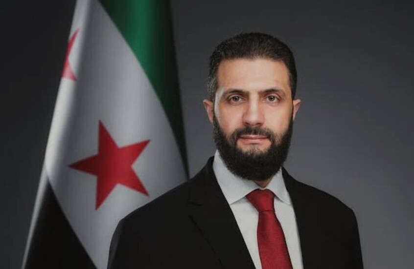 في زيارة تاريخية.. الرئيس السوري أحمد الشرع يصل الولايات المتحدة (صور)