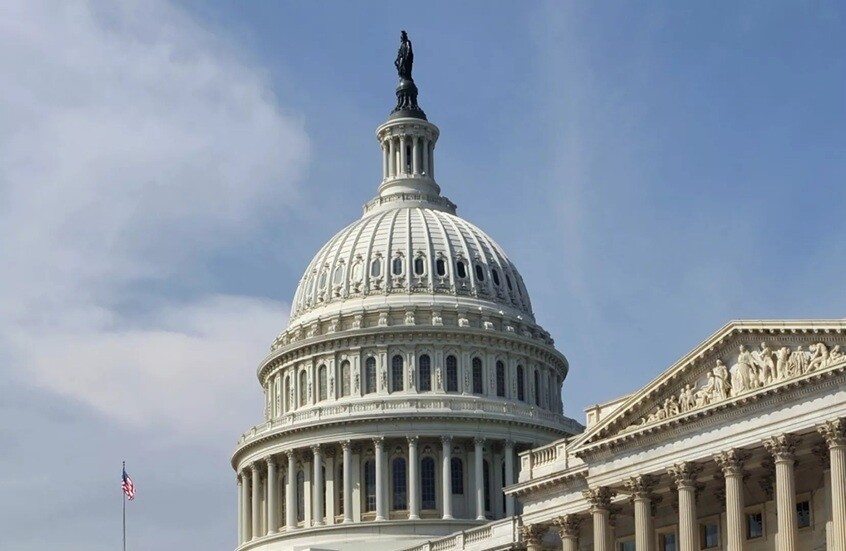 فورد وخطر الموت على يد امرأتين!