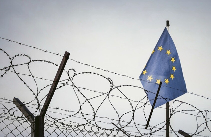 موقع غربي: عقوبات الاتحاد الأوروبي الجديدة تستهدف القطاع السياحي في روسيا