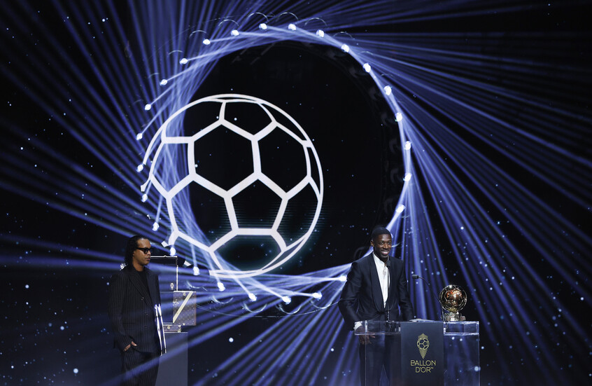 لقطة تكشف المستور.. هل كانت نتائج الكرة الذهبية معروفة مسبقا؟