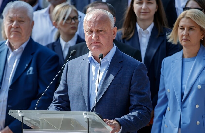 رئيس مولدوفا السابق: الاتحاد الأوروبي يدفع قيادة بلادنا الحالية إلى الحرب مع روسيا إلى جانب كييف