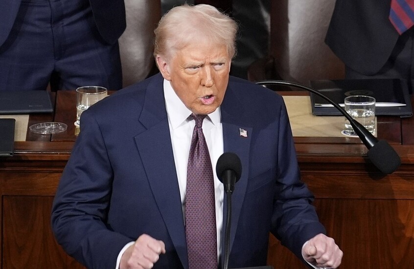 ترامب يجيب عن سؤال حول ما إذا كان يثق في بوتين