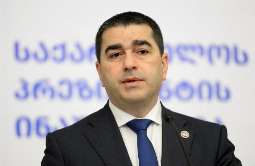 رئيس البرلمان الجورجي: الاتحاد الأوروبي يتبع سياسة خارجية على مستوى "روضة الأطفال"