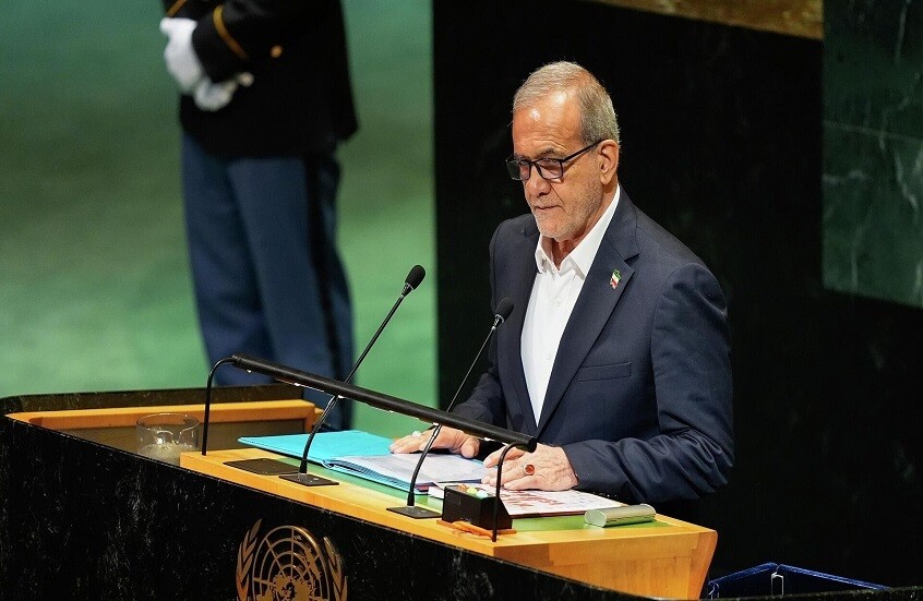 الرئيس الإيراني يؤكد عدم سعي بلاده إلى امتلاك أسلحة نووية