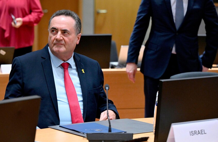 وزير الدفاع الإسرائيلي يتوعد الحوثيين بعد الهجوم بطائرة مسيرة