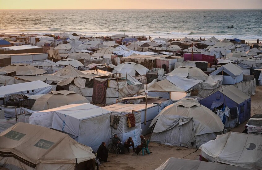 السويد تخصص 45 مليون دولار مساعدات إنسانية عاجلة لغزة