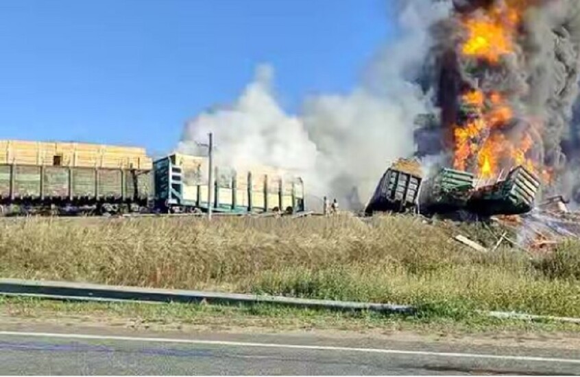 روسيا.. إصابات وحريق إثر اصطدام شاحنة بقطار بضائع (فيديو)
