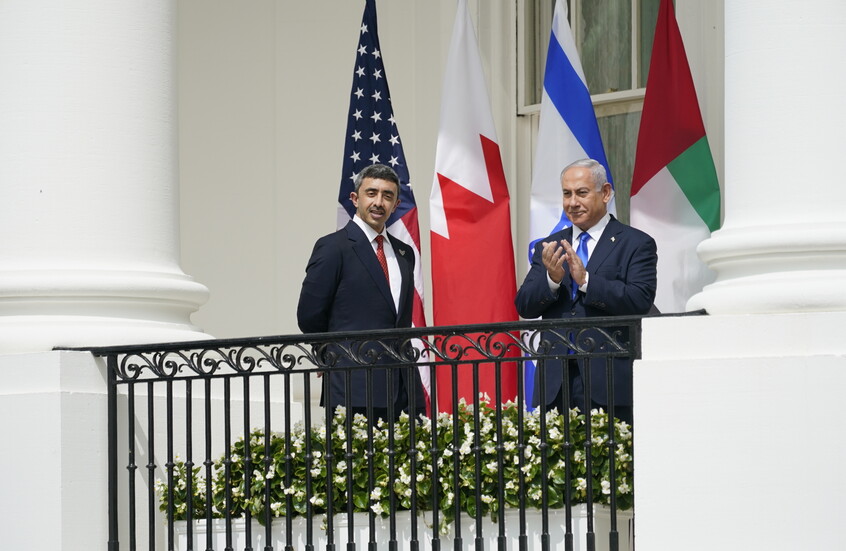 وزير الخارجية الإماراتي يلتقي نتنياهو