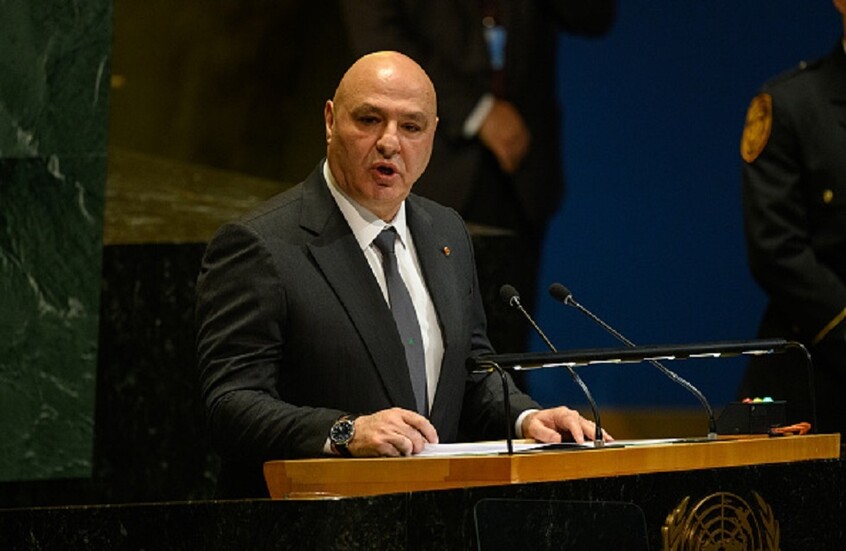 لبنان.. عون يدعو لترسيخ الإيمان بـ"دولة واحدة وجيش واحد" في ذكرى نصر الله