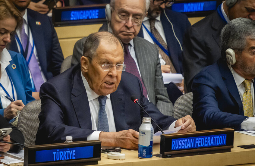 لافروف: لا نرى أي تراجع عن الحوار النزيه من جانب الولايات المتحدة