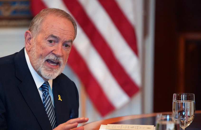 "نيويورك تايمز": السفير الأمريكي لدى إسرائيل سيقوم بزيارة نادرة إلى مصر