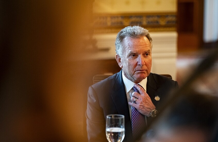 قطر ترد على مزاعم نسجها علاقات مع المبعوث الأمريكي ويتكوف قبل توليه منصبه