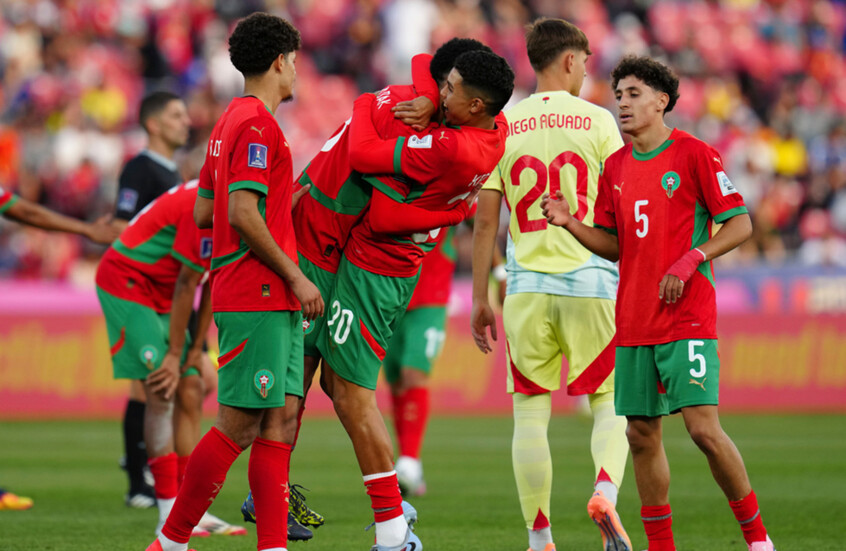 منتخب المغرب يحقق فوزا مثيرا على إسبانيا في كأس العالم للشباب (فيديو)