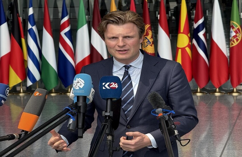 وزير الدفاع الهولندي يحث أوروبا على تسريع الاستثمار في أنظمة مكافحة المسيّرات