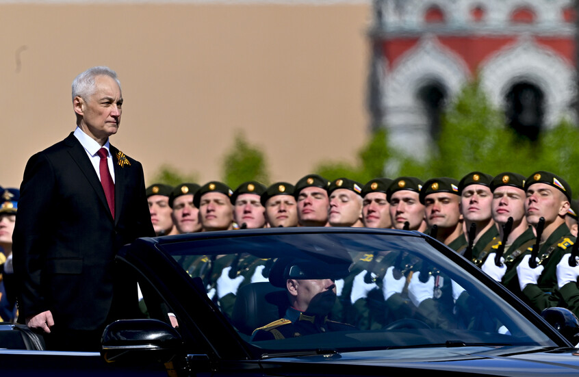بيلاوسوف يهنئ القوات الروسية بتحرير شاندريغولوفو في جمهورية دونيتسك