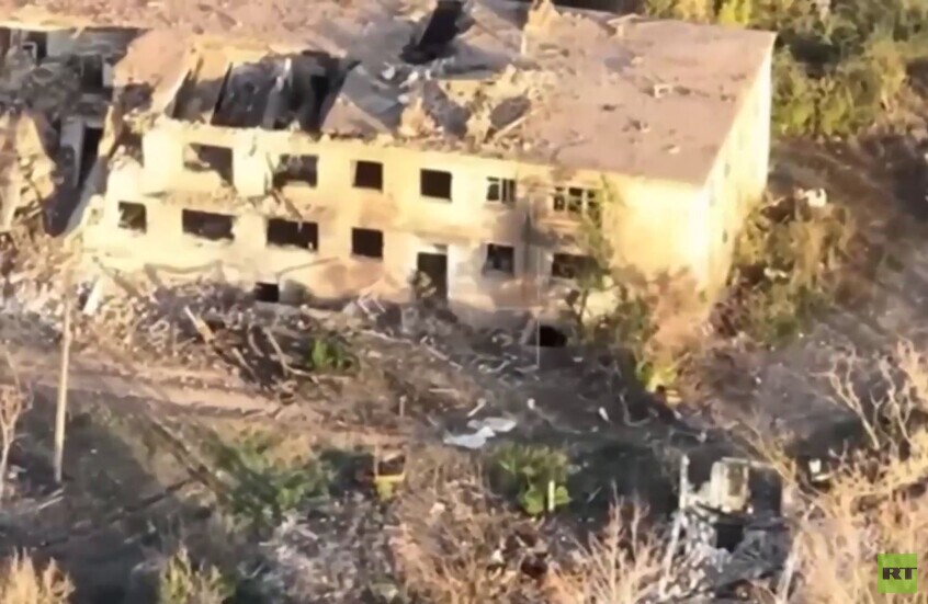 الجيش الروسي يحرر بلدة سيفيرسك مالي في جمهورية دونيتسك