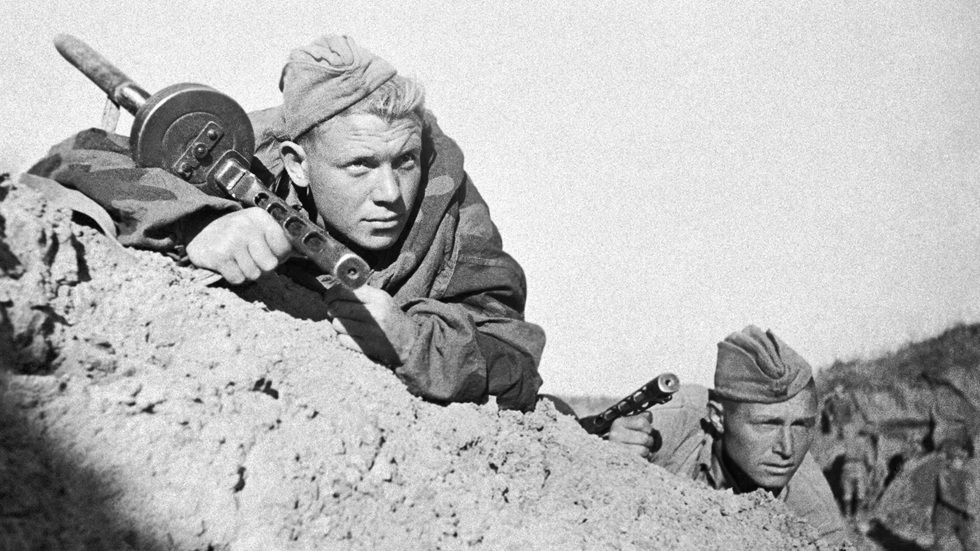 تكتيك القتال بـ"المعانقة" في أشرس حرب!