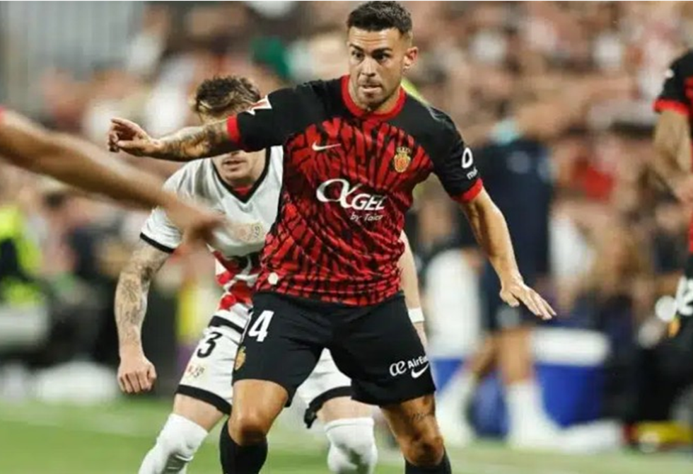 مايوركا يوقف راتب رودريغيز ويسحب منه شارة القيادة بسبب منشور بعد الخسارة أمام ريال مدريد