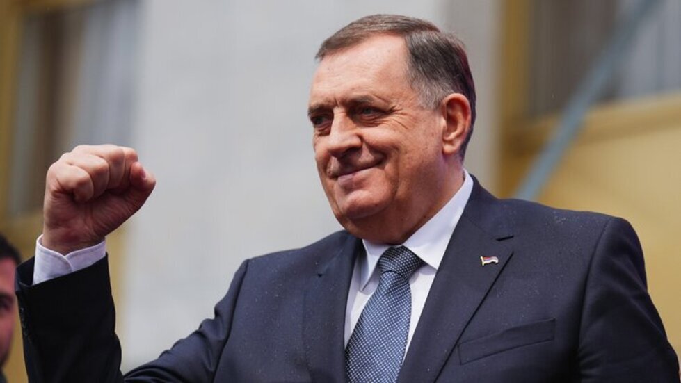 بسبب ضغوط من بروكسل.. جمهورية صرب البوسنة تهدد بإعلان استقلالها!