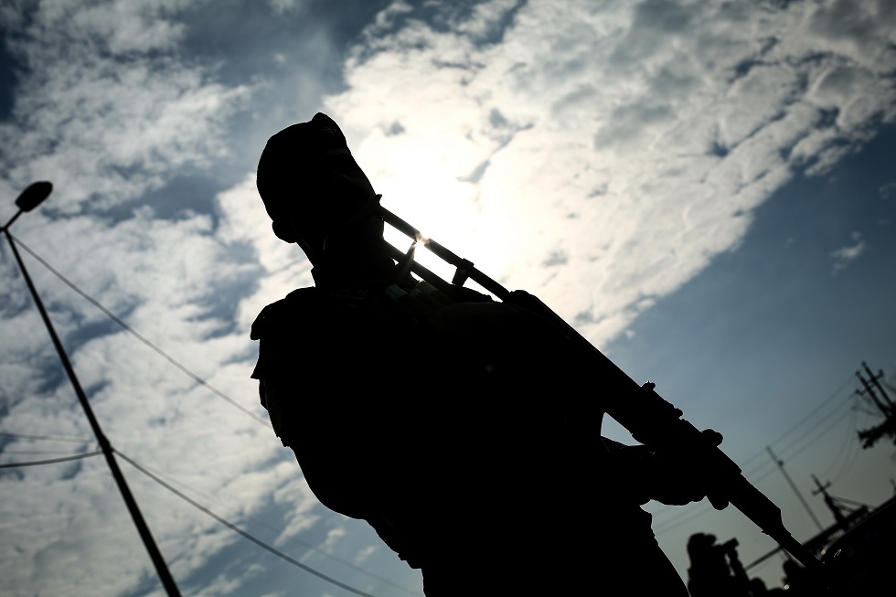 مصدر عسكري في "الحشد الشعبي" يعلن اندلاع اشتباكات مسلحة على الحدود السورية العراقية