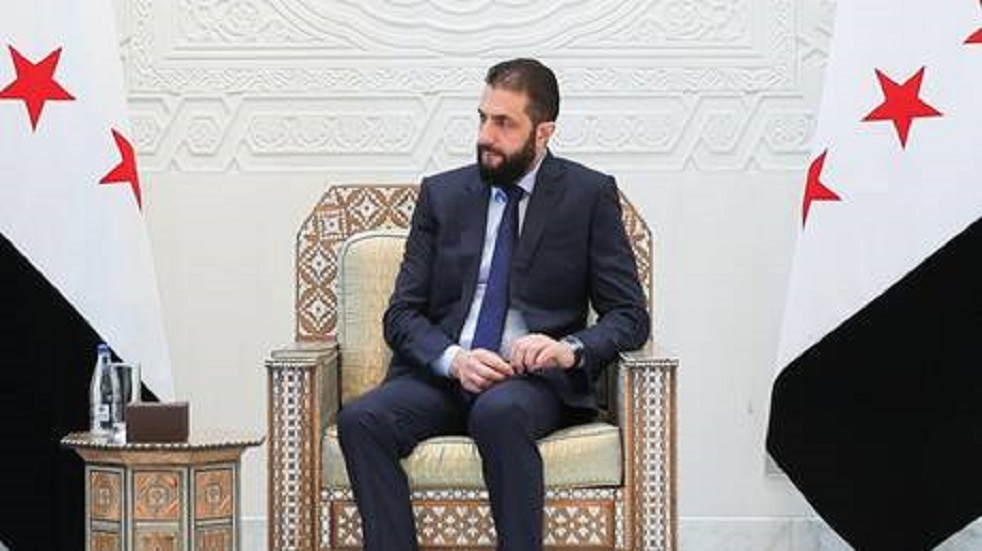 زعيم لبناني يوجه رسالة حادة اللهجة للشرع ويستهجن طلب دمشق تسليم السجناء السوريين في لبنان
