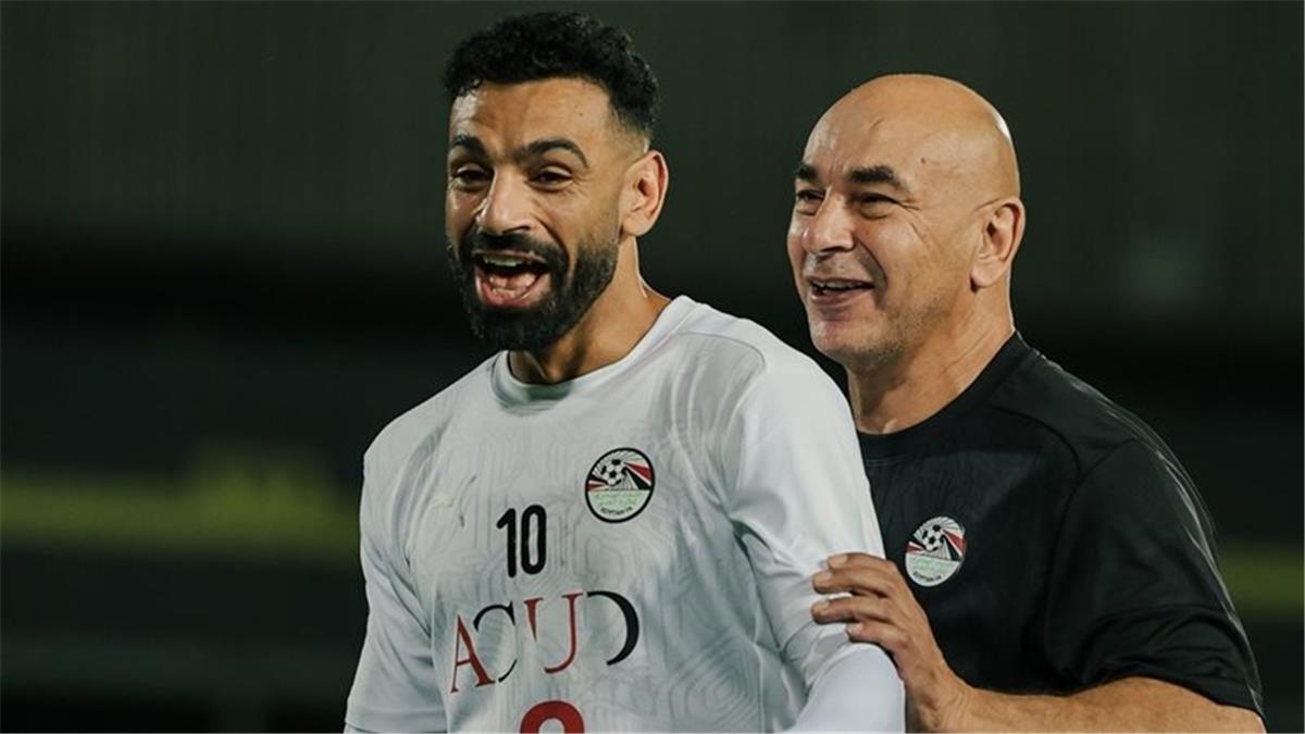 محمد صلاح يقترب من إنجاز تاريخي مع منتخب مصر.. وحسام حسن يعلق (فيديو)