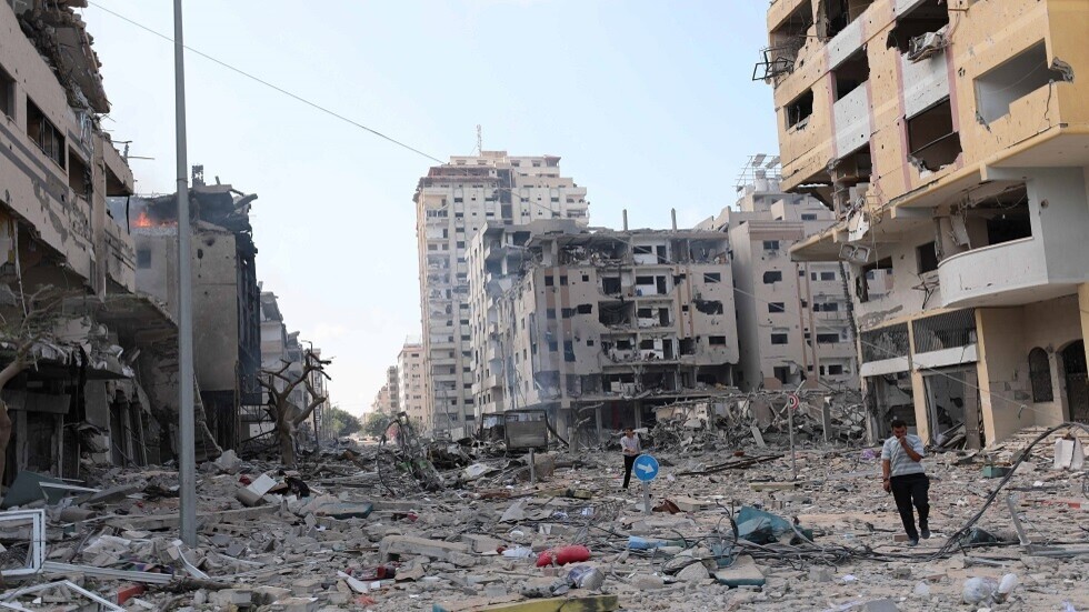 وزير الخارجية المصري يبحث مع ويتكوف جهود وقف إطلاق النار في غزة