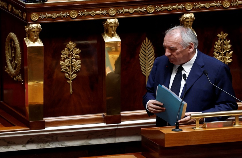 فرنسا.. بايرو سيقدم استقالته للرئيس ماكرون صباح الثلاثاء