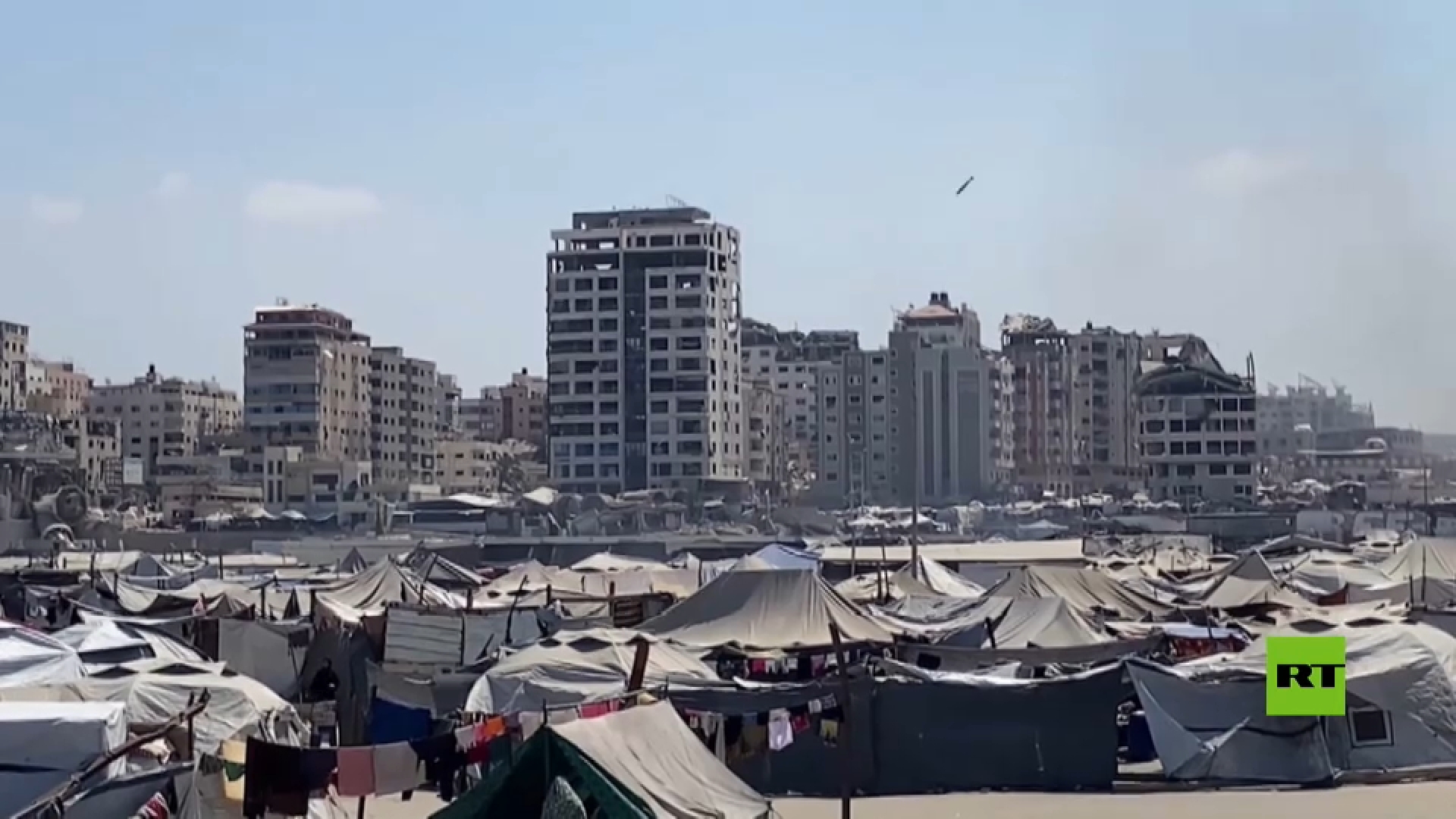 الجيش الإسرائيلي ينسف برج "طيبة 2" السكني في غزة