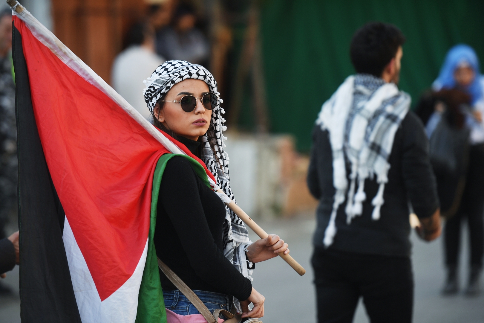 تونس.. الآلاف يحتشدون في سيدي بوسعيد دعما لأسطول كسر الحصار عن غزة (صور)