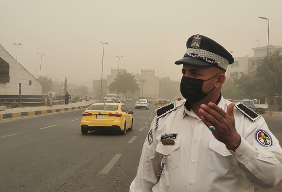 العراق.. صندوق عصير يطيح بعناصر من الداخلية