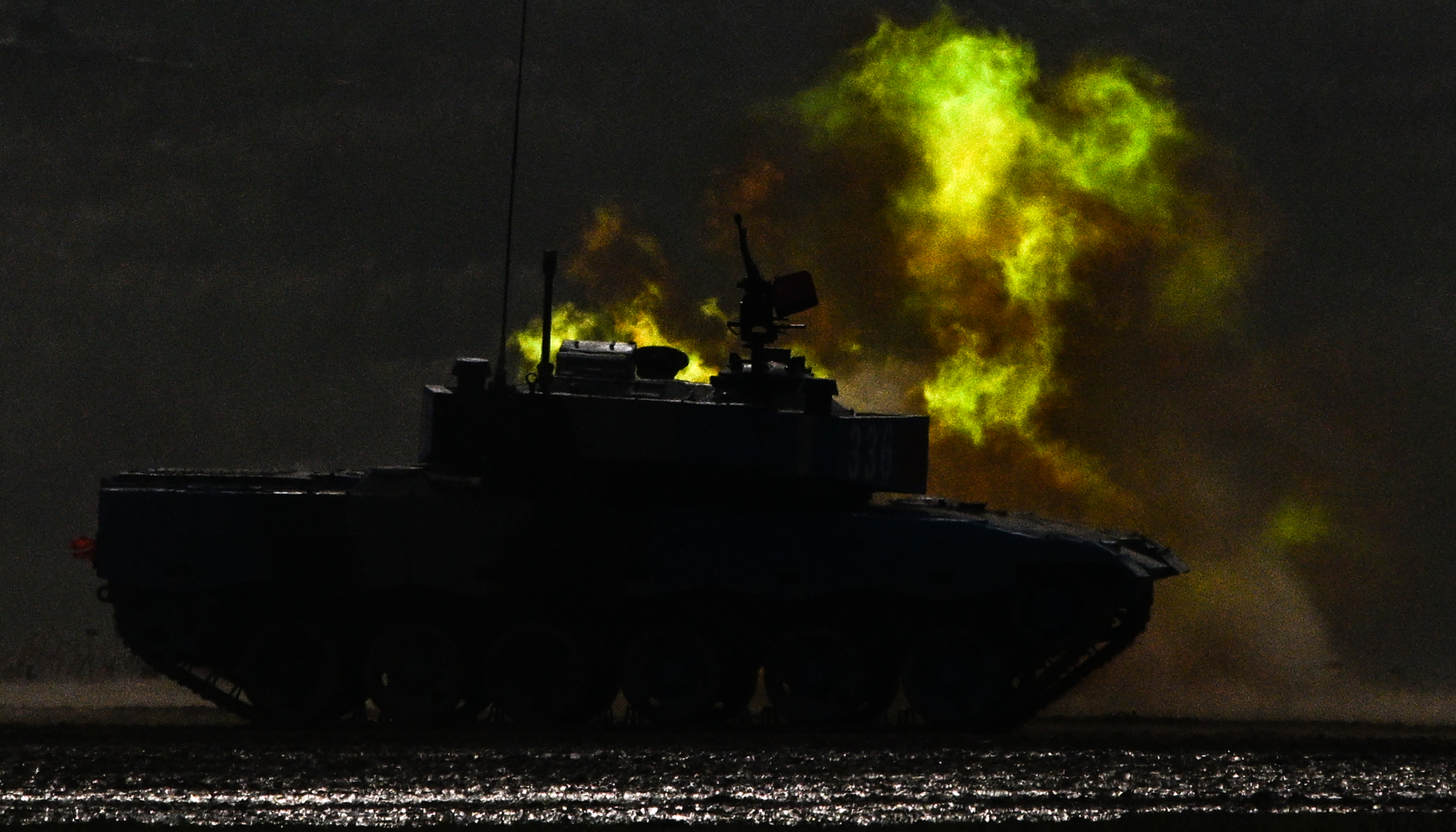لماذا تتفوق دبابة "T-72B3M" الروسية المطورة على أبرامز الأمريكية؟