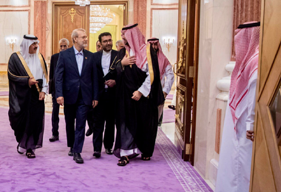 لاريجاني بعد لقاء بن سلمان: بحثنا التعاون الدفاعي وتقرر أن يتم على شكل مجموعات