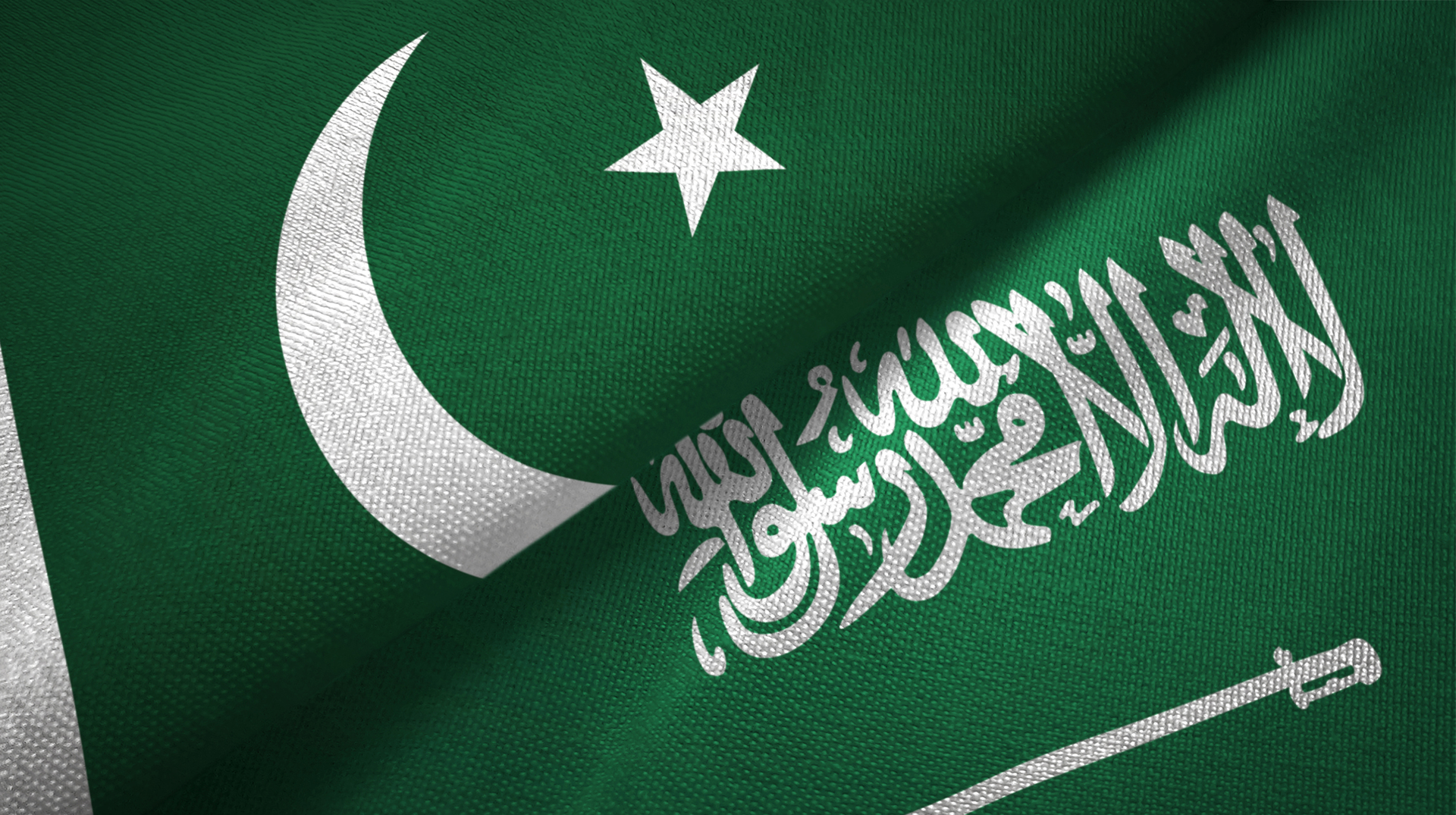 أبراج السعودية تتوشح بعلمي المملكة وباكستان احتفاء بـ"اتفاقية الدفاع الاستراتيجي المشترك"(فيديو+صور)