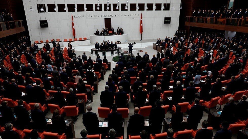 زعيم تركي: استفزازات إسرائيل وتوسع عدوانها يشكلان تهديدا خطيرا لبلادنا وإذا سقطت القدس سقطت أنقرة