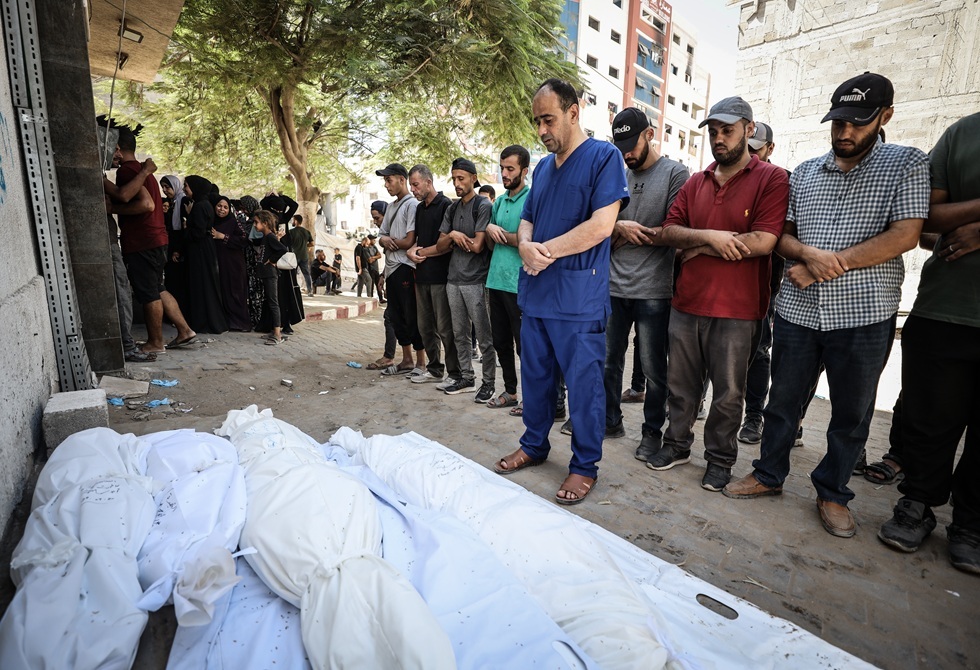 غزة.. عشرات القتلى والجرحى منذ فجر اليوم (فيديوهات + صورة)