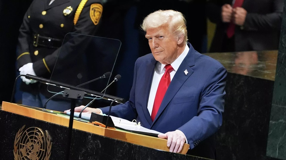 ترامب: ما كان لحرب أوكرانيا أن تستمر أكثر من أسبوع وأعمل بشكل مكثف لإنهائها