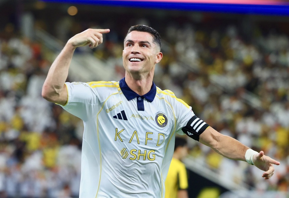رونالدو يحطم رقم المغربي حمد الله في الدوري السعودي