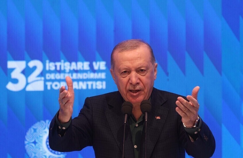 أردوغان ساخرا من نتنياهو: "زعيم الإبادة" الذي لم يجد من يصغي لأكاذيبه