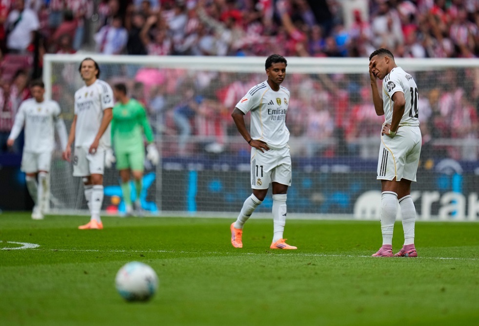 أتلتيكو يكتسح ريال مدريد
